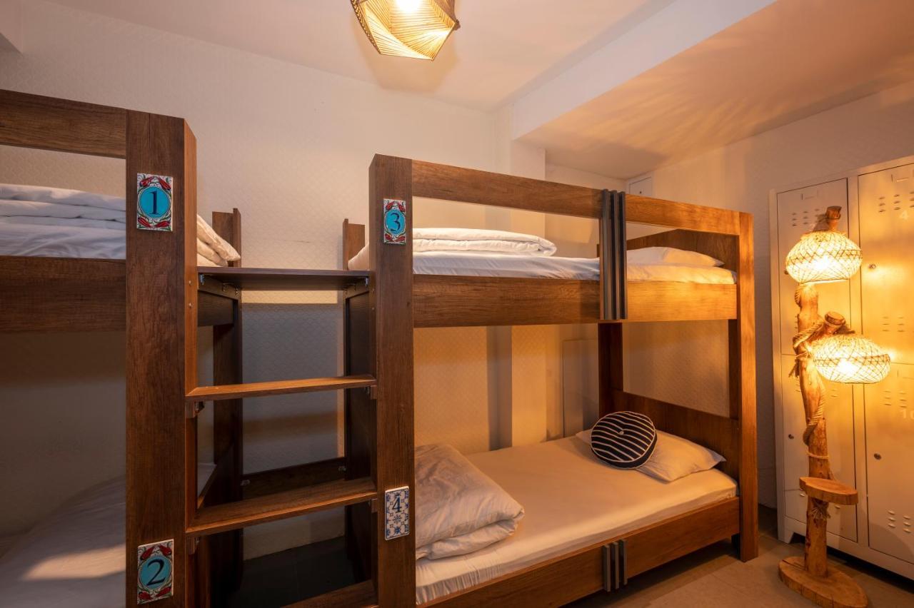 Taksim Square Hostel Istanboel Buitenkant foto